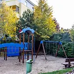 Wawelska شقة